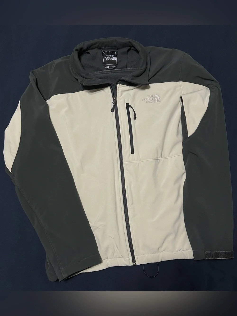 Men’s The North Face Jacket - Gray/Beige - Size Large